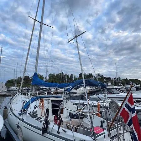 Båthotell Amelia